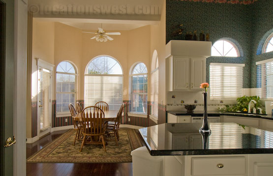 kitchen and breakfast areas