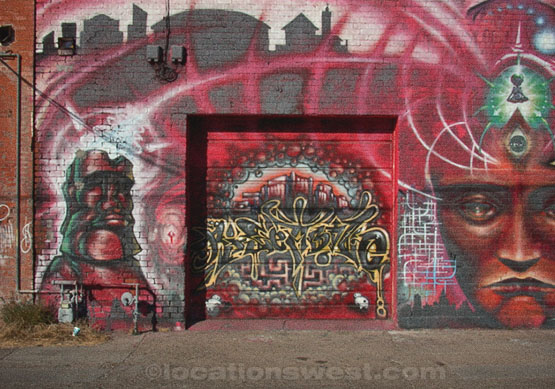 alley wall painting